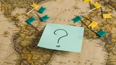 Denna ö ägs av hela tre länder och mer än 200 folk: var ligger den?