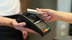 Experter: så spenderar du pengar på rätt sätt för att känna dig lycklig